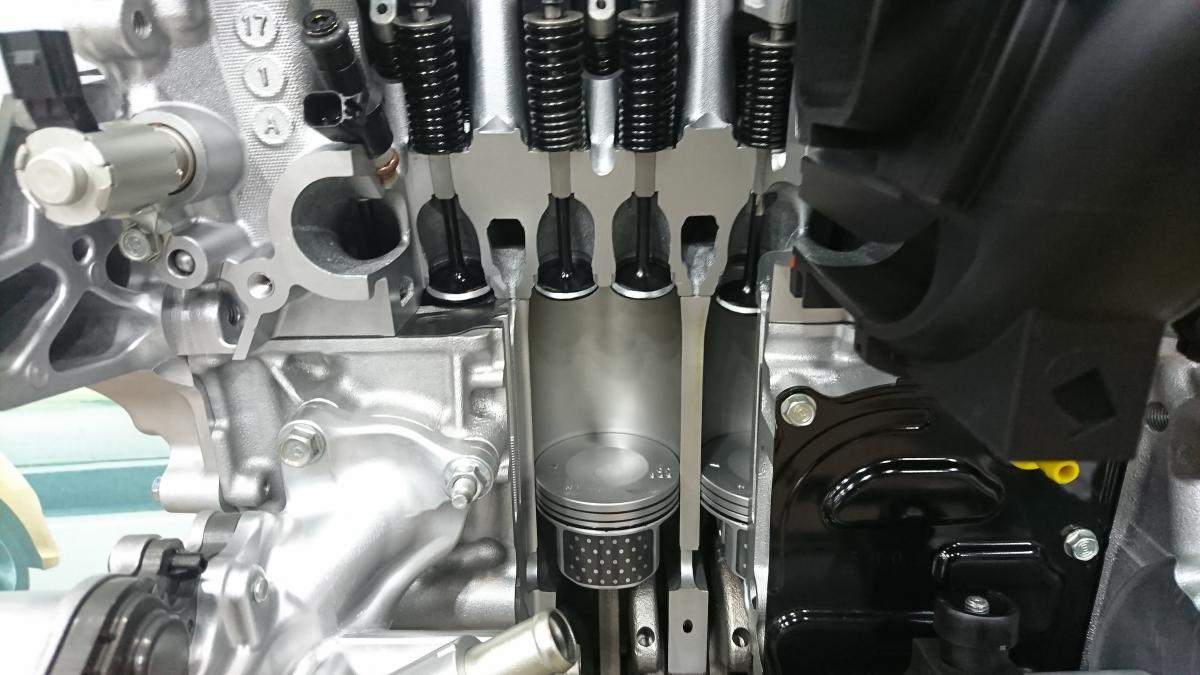 同じ排気量のエンジンでもクルマによってレッドゾーンが異なるのはなぜ Web Cartop 自動車情報サイト 新車 中古車 Carview
