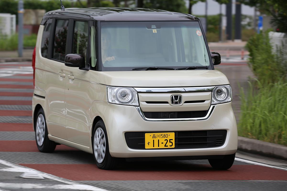 軽は安い は本当 同じ車両価格の軽自動車とコンパクトカーの維持費の差とは Web Cartop の写真 9ページ目 自動車情報サイト 新車 中古 車 Carview