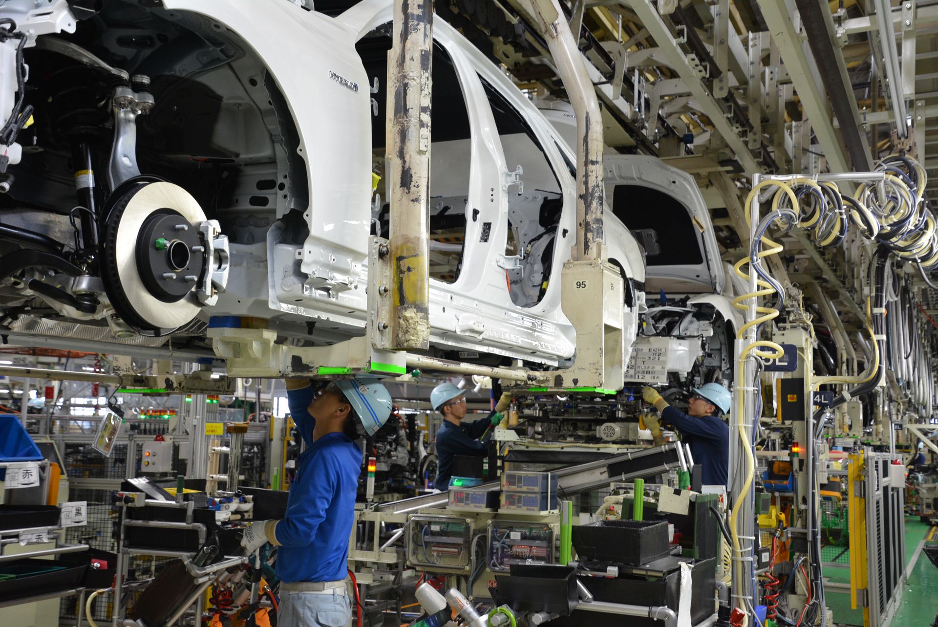 自動車メーカー各社 人工呼吸器やマスクなどコロナ対策品の生産協力 経済産業省が要請 日刊自動車新聞 自動車情報サイト 新車 中古車 Carview
