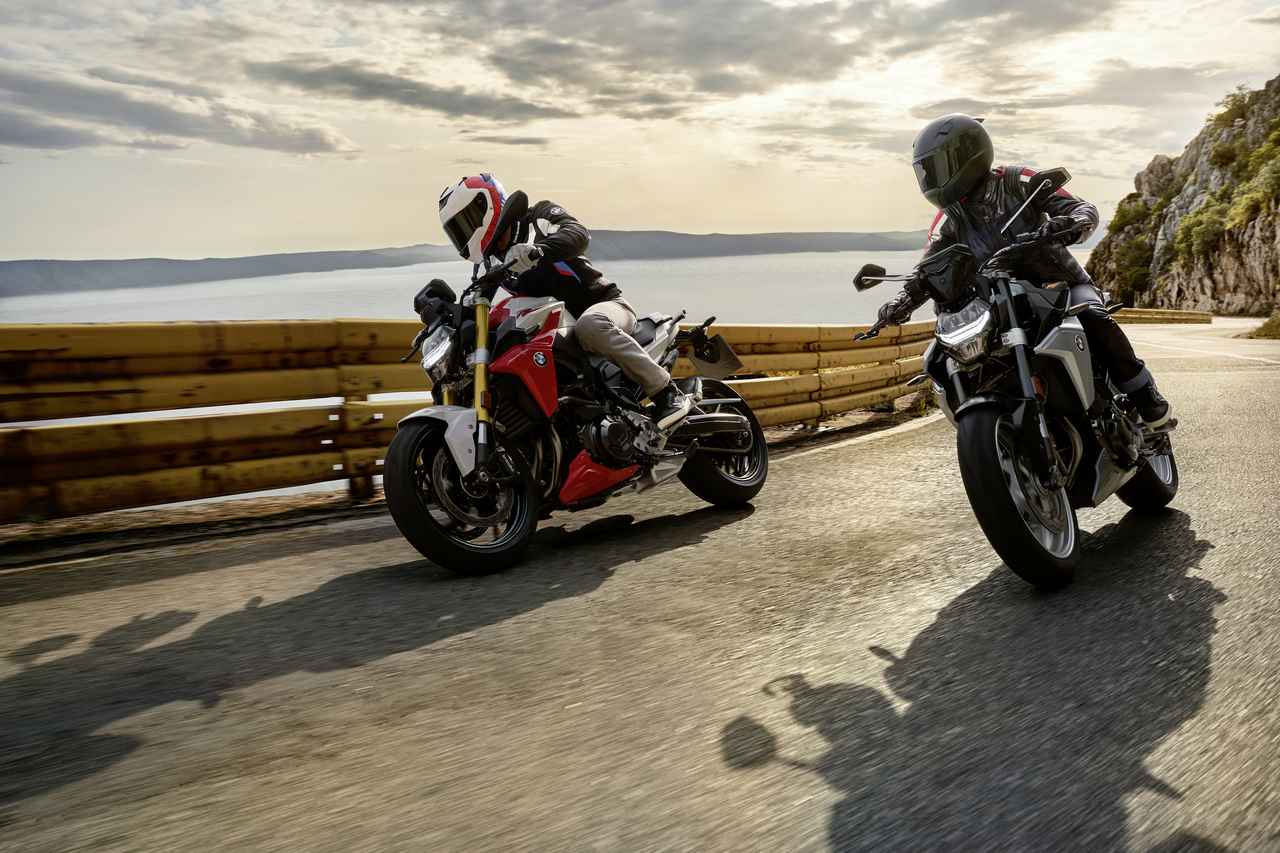 BMWから新型ネイキッド「F900R」が登場！ 最新装備を多数搭載し、F800Rから正統進化を遂げた【EICMA 2019速報！】