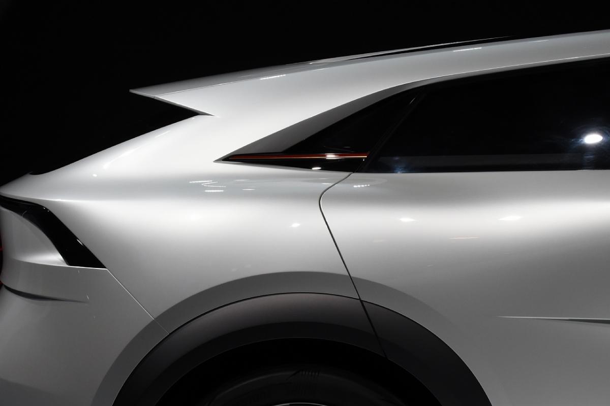 インフィニティはブランド誕生30周年を記念した電動suvのコンセプトカーを発表 Naias19 Web Cartop 自動車情報サイト 新車 中古車 Carview