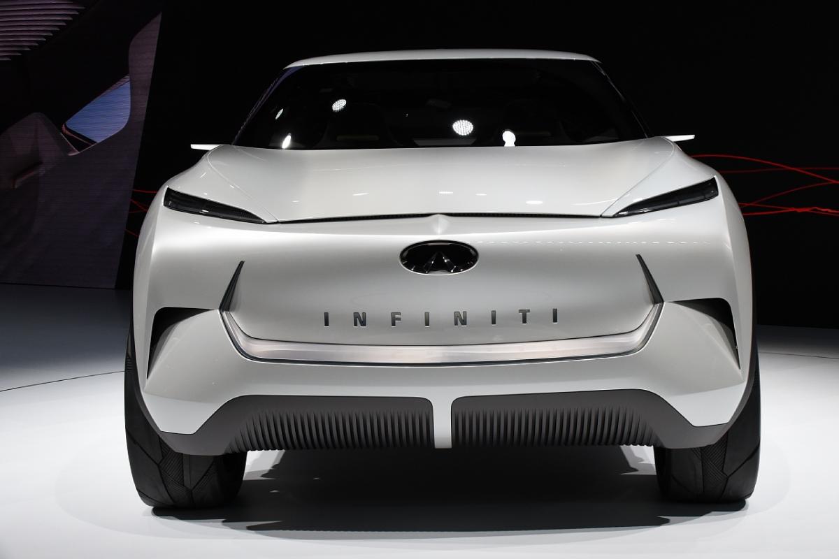 インフィニティはブランド誕生30周年を記念した電動SUVのコンセプトカーを発表【NAIAS2019】