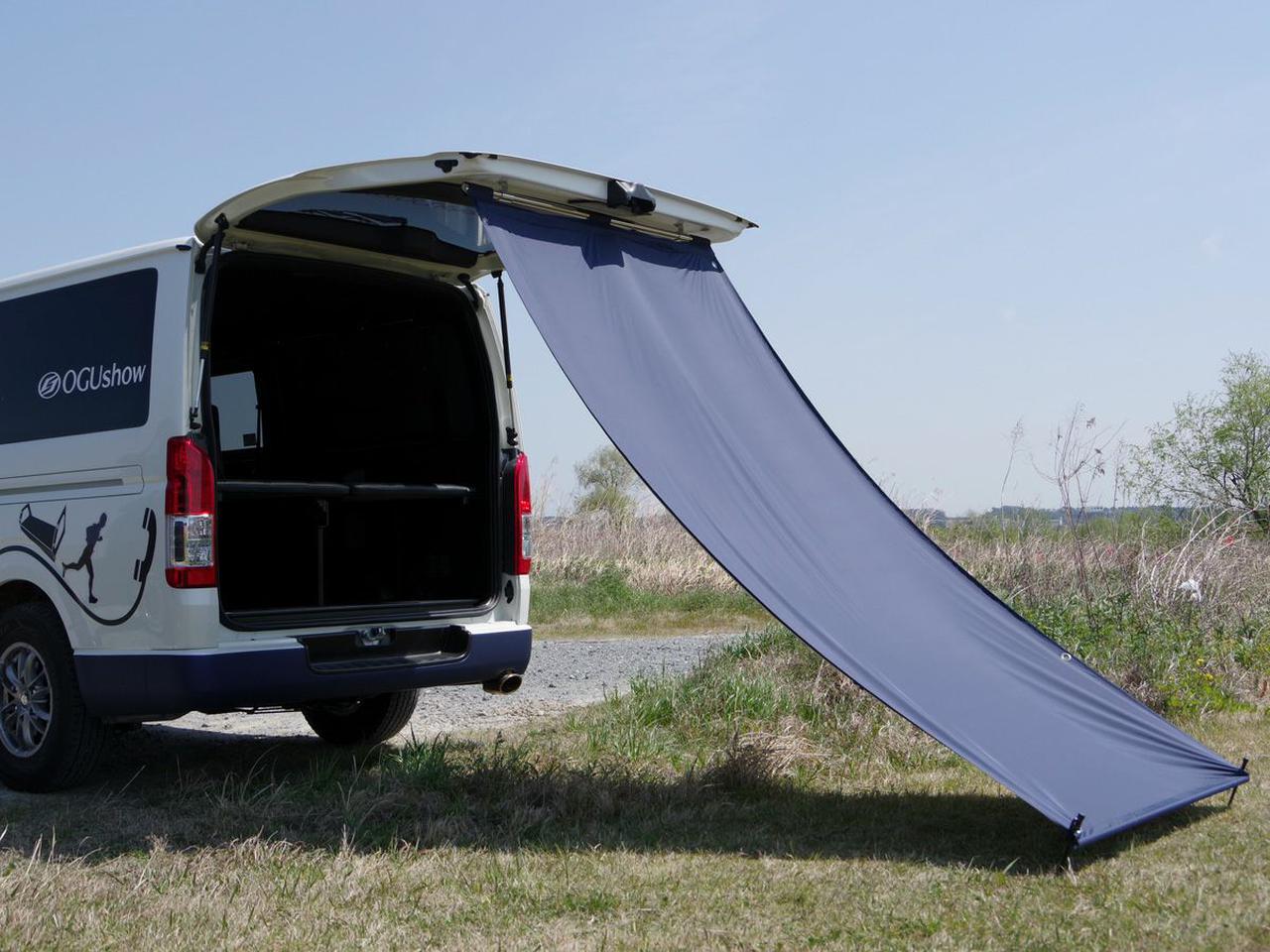トランポのバックドアからタープ 真夏の日差しもこれでシャットアウト Webオートバイ 自動車情報サイト 新車 中古車 Carview