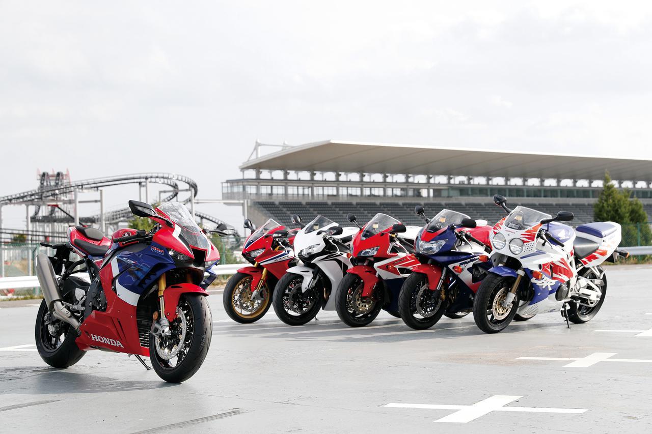 Cbr1000rr R徹底攻略 3 ついに日本降臨 史上最強cbr スタンバイ完了 Cbr歴代モデル比較編 Webオートバイ 自動車情報サイト 新車 中古車 Carview