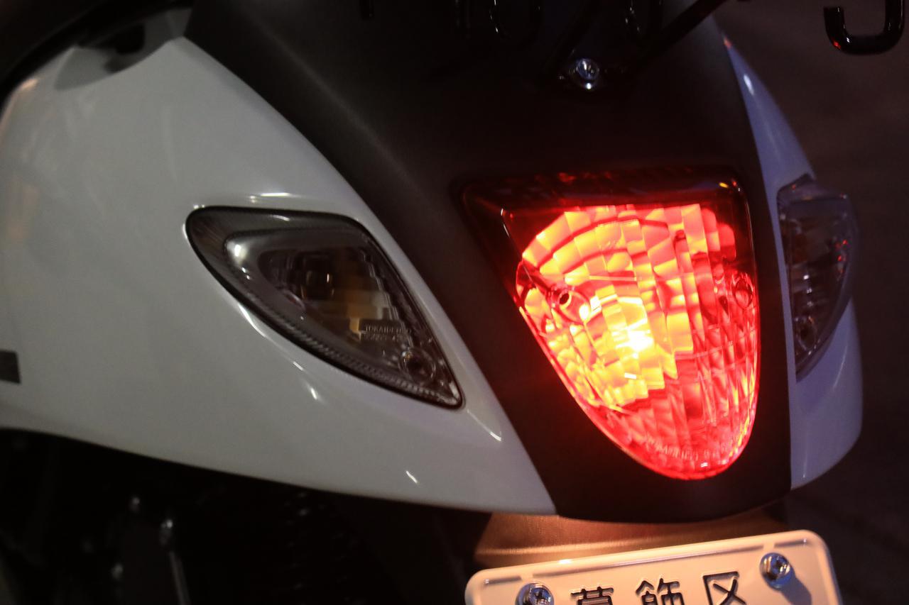 自転車から原付50ccスクーターに乗り換えると世界が広がる レッツで高校時代を思い出しながらナイトツーリング 穴が空くまでスズキを愛でる レッツ 試乗インプレ 5 Webオートバイ 自動車情報サイト 新車 中古車 Carview