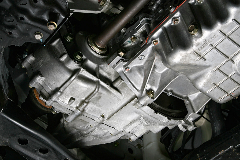 これはオデッセイのタイプrだ Dc5用ヘッド 6速mtスワップで超快感ミニバンが完成 Web Option 自動車情報サイト 新車 中古車 Carview