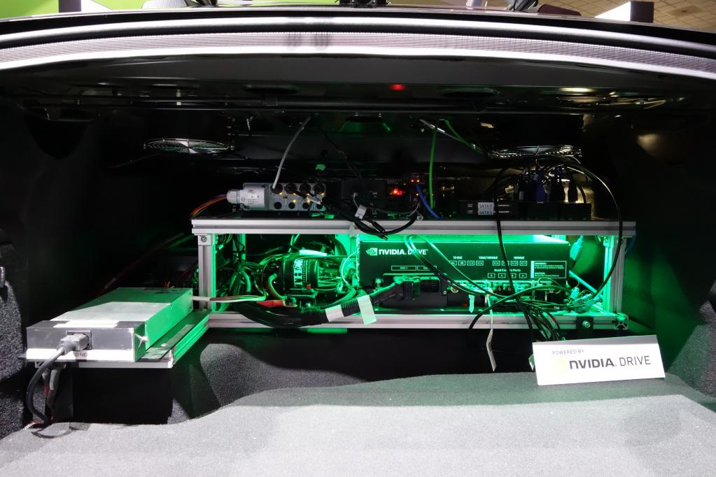 NVIDIA：世界初の商用利用可能なレベル 2+ 自動運転システム「DRIVE AutoPilot」を投入