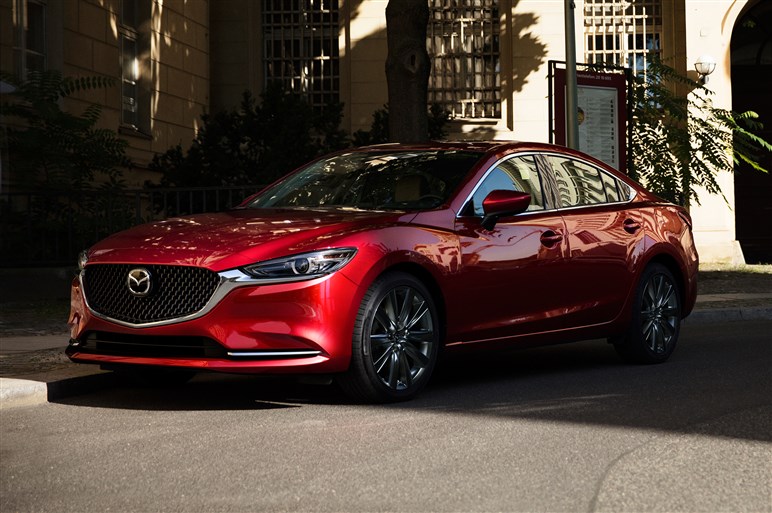 新型マツダ6 日本名 アテンザ 発表 Skyactiv G 2 5tエンジンは4l V8並のトルク Carview 自動車情報サイト 新車 中古車 Carview