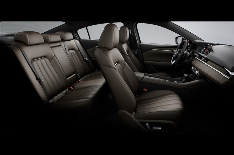 新型マツダ6 日本名 アテンザ 発表 Skyactiv G 2 5tエンジンは4l V8並のトルク Carview の写真 ページ目 自動車情報サイト 新車 中古車 Carview