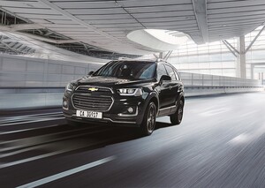 【15台限定】シボレーのミドルSUV「キャプティバ」に黒がテーマの特別仕様車登場