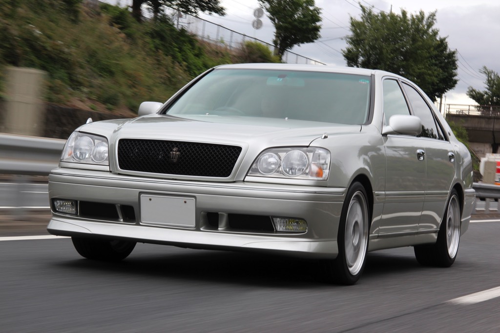 専用タービンや世界初のx Reasを採用 コイツの走りはもう クラウンを超えている クラウンアスリートvx Maniaxcars Web Option 自動車情報サイト 新車 中古車 Carview