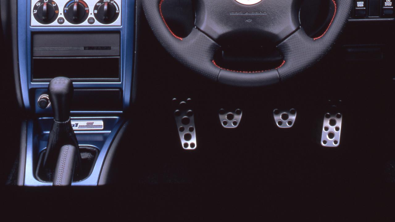 くるま問答 Mt車の減少傾向は 1980年代のat技術の進化から始まった そしてmtに未来はあるのか Webモーターマガジン 自動車情報サイト 新車 中古車 Carview