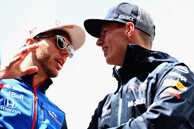 フェルスタッペン、2019年のドライバー選びに関し、チームに意思表示と認める