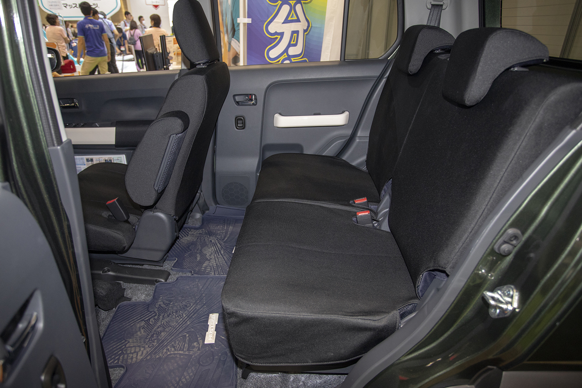 回転シートが後付け可能に 高齢者の乗り降りを賢くアシストする Auto Messe Web 自動車情報サイト 新車 中古車 Carview
