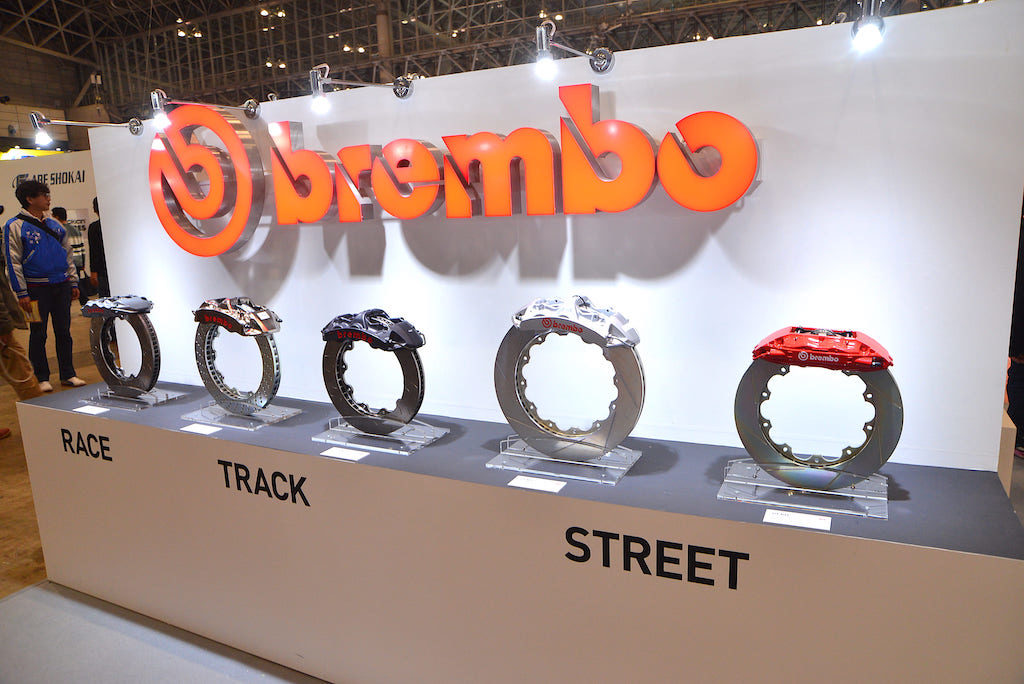 老舗ブレーキメーカー ブレンボ の考え方をgtキットから紐解く 東京オートサロン Genroq Web 自動車情報サイト 新車 中古車 Carview