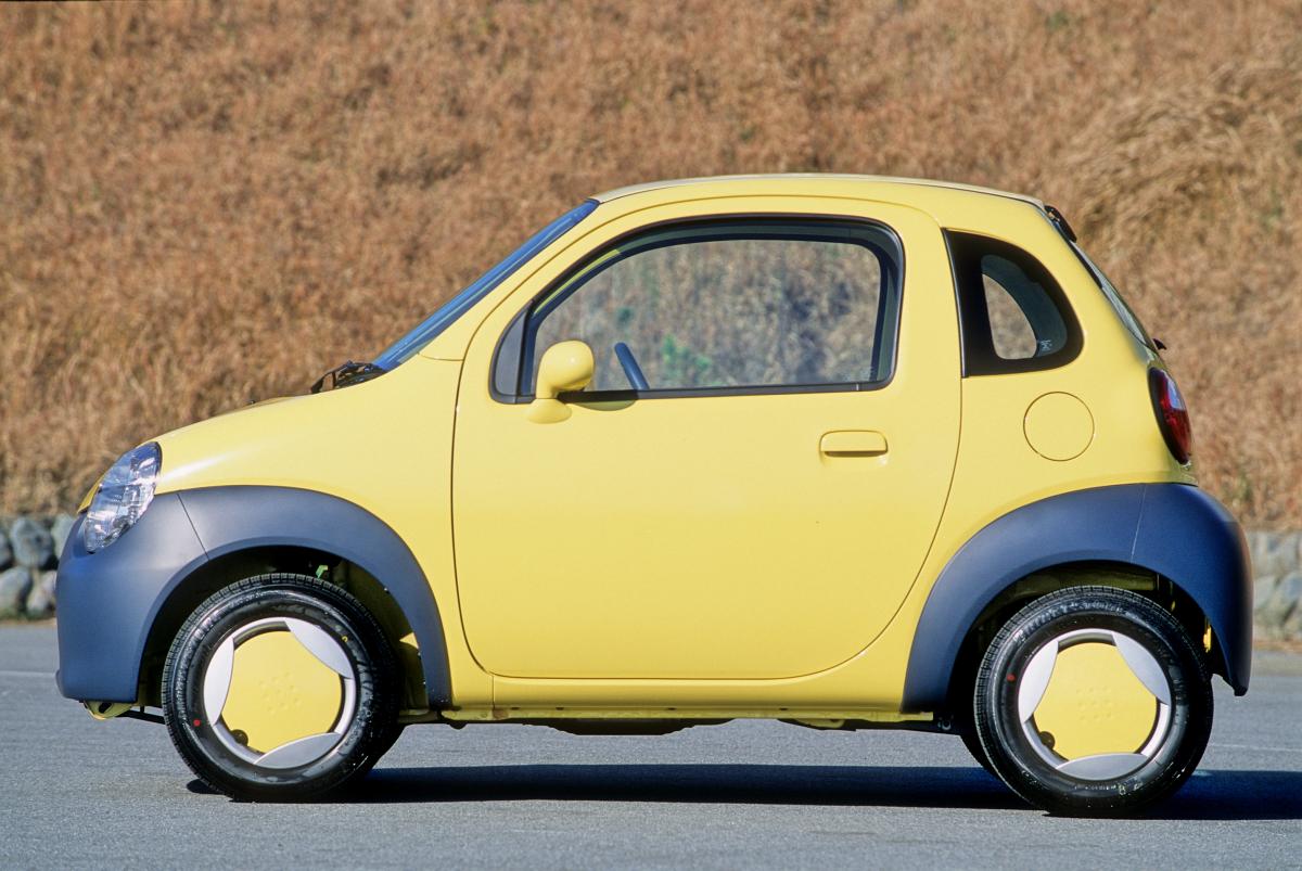 ニッポンの名車 軽自動車初のハイブリッド スズキ ツイン Web Cartop の写真 自動車情報サイト 新車 中古車 Carview
