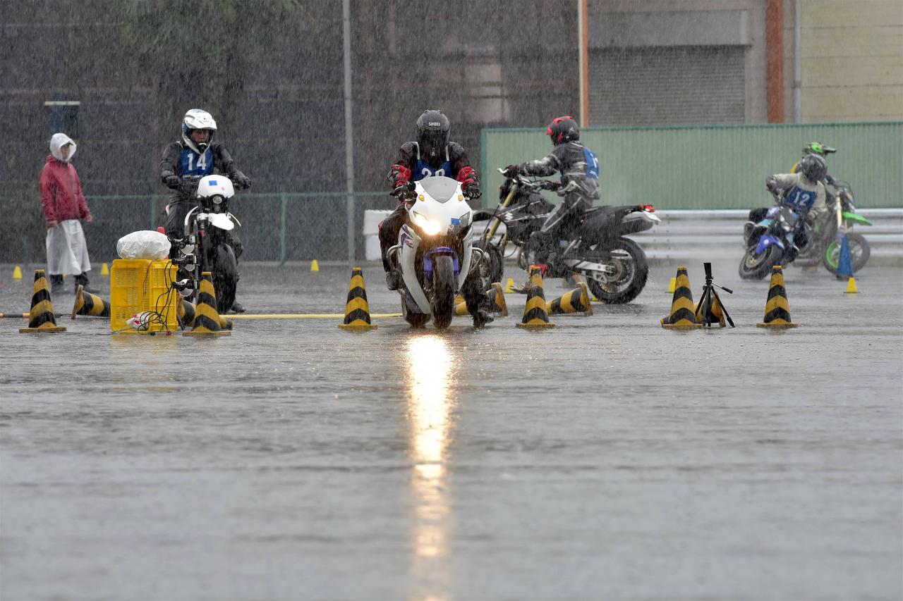 オートバイ杯ジムカーナ特別戦“MOTO GYMKHANA JAPAN”、台風19号の接近により中止に！
