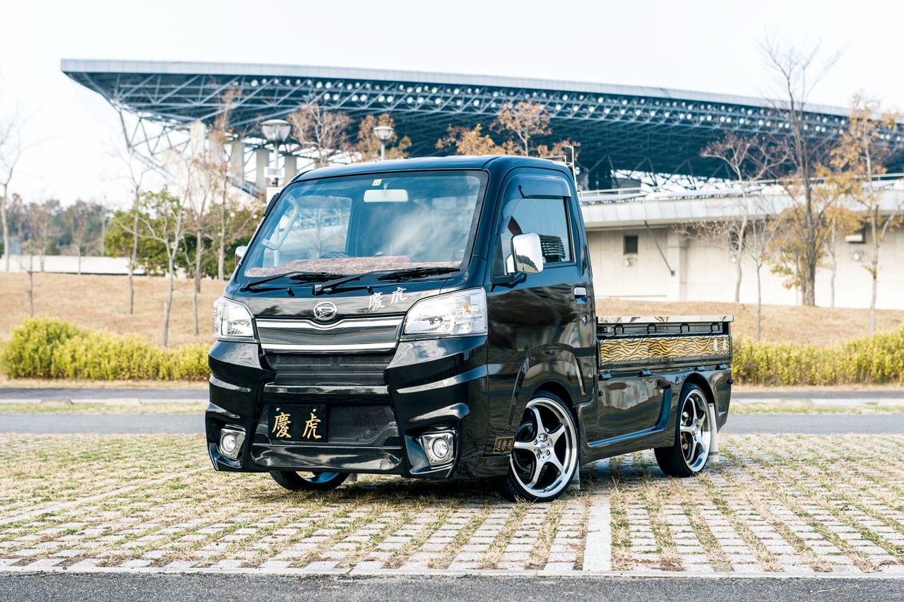 実用性を損なうことなく内外装のカスタム ドレスアップを楽しめる 働く軽トラたちの味方 Kei Zone ダイハツ ハイゼット スズキ キャリイ ホンダ アクティ スタイルワゴン ドレスアップナビ 自動車情報サイト 新車 中古車 Carview