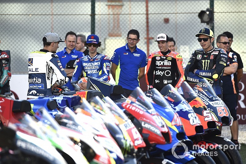 【MotoGP】タイトル争いは混戦模様でしょう……ロッシが2019年シーズンの予想を披露