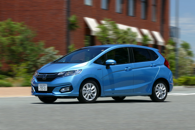 新型ホンダ フィット試乗 マイナーチェンジ前後の違い ハイブリッド徹底解析 Autocar Japan の写真 16ページ目 自動車情報サイト 新車 中古車 Carview