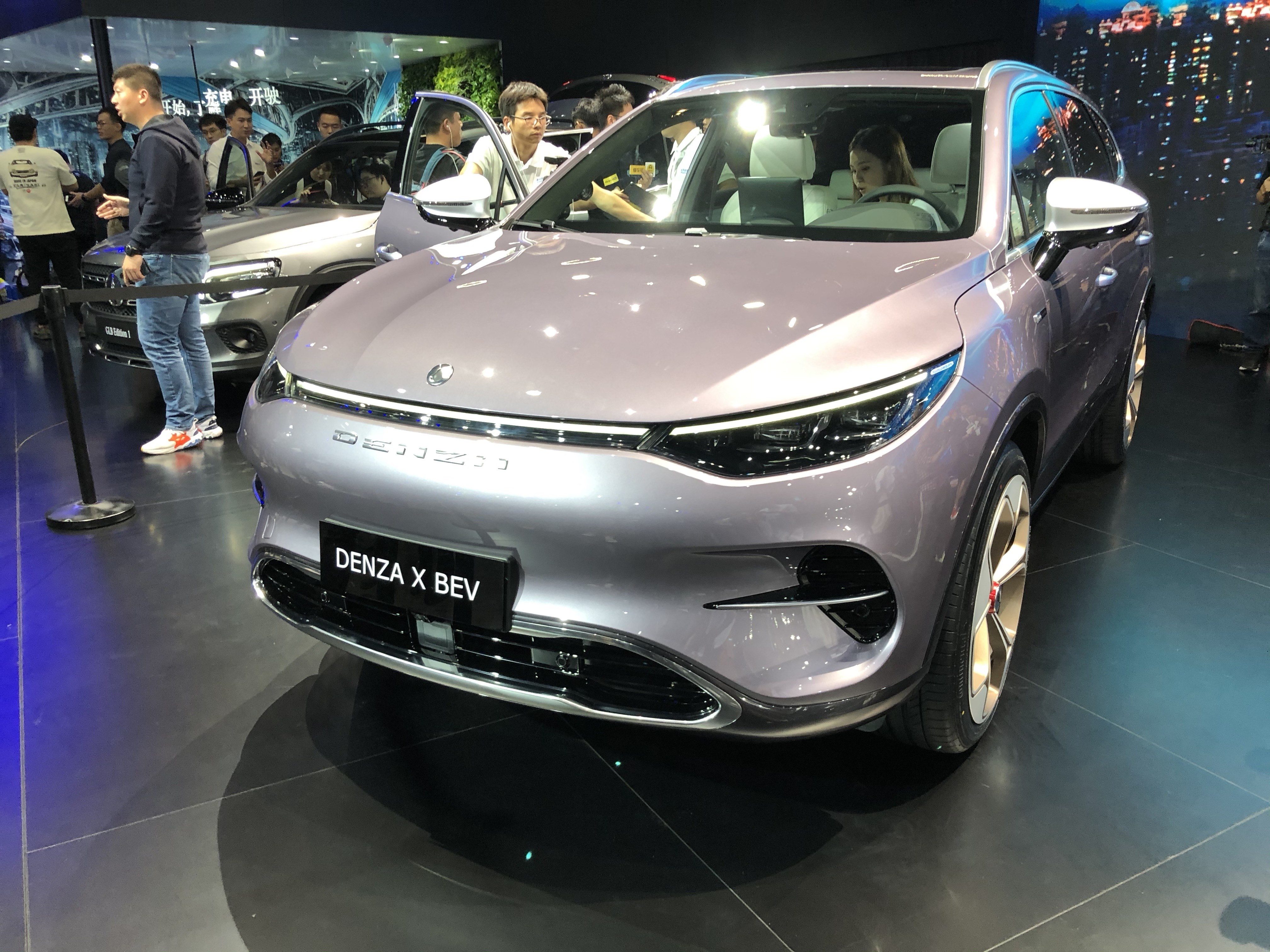ダイムラーが中国市場に投入する電動suvとは デンツァ X登場 Gq Japan 自動車情報サイト 新車 中古車 Carview