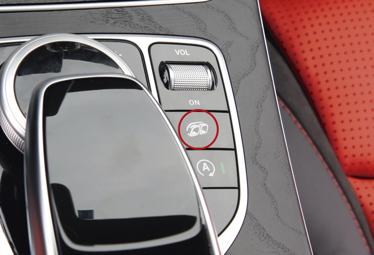 スーパーカーに排気音を大きくする 爆音モード が備わるわけとは Web Cartop の写真 自動車情報サイト 新車 中古車 Carview