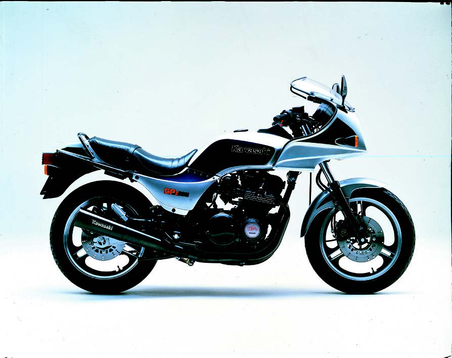 GPz1100～250シリーズが続々登場！【日本バイク100年史 Vol.030】（1982-1983年）＜Webアルバム＞