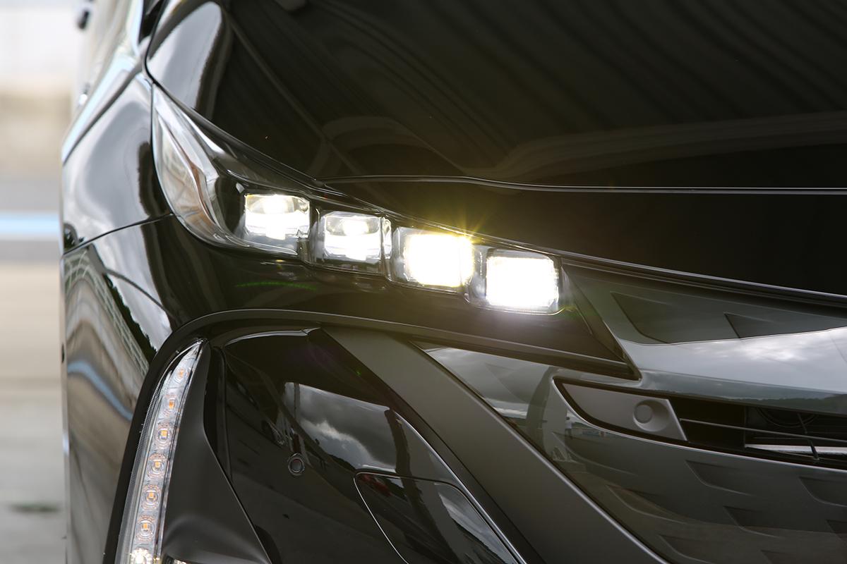 オシャレで明るく安全で長寿命なledヘッドライトがもつ意外なマイナス面とは Web Cartop 自動車情報サイト 新車 中古車 Carview