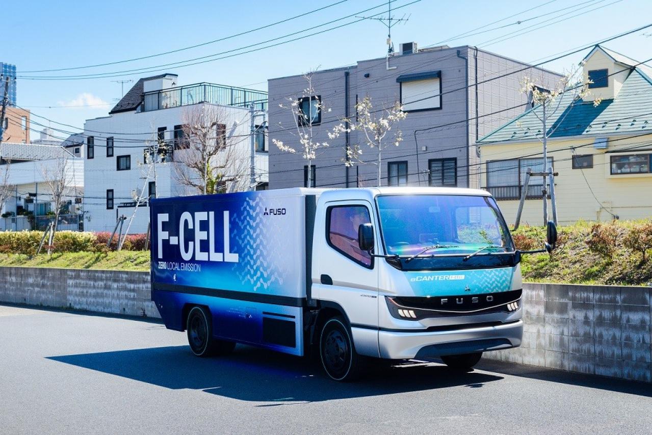 三菱ふそうトラック バス 年代後半までに燃料電池トラックの量産を開始 Motorfan 自動車情報サイト 新車 中古車 Carview