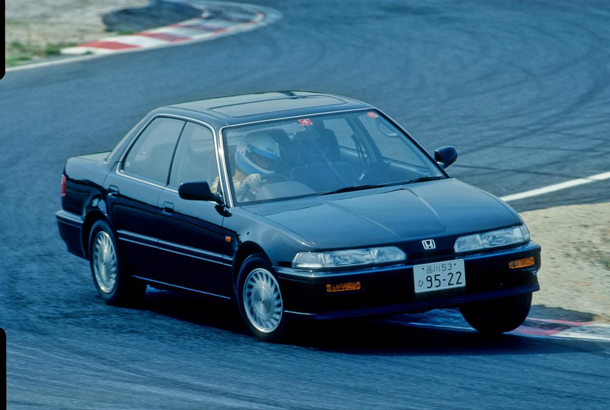 あまりのインパクトに誰もが口にした 記憶に残るクルマのcmキャッチコピー６選 Web Cartop 自動車情報サイト 新車 中古車 Carview