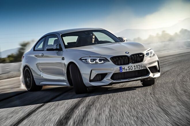 『BMW M2』に、強化エンジンと大径ブレーキ装備の“Competition”が新登場