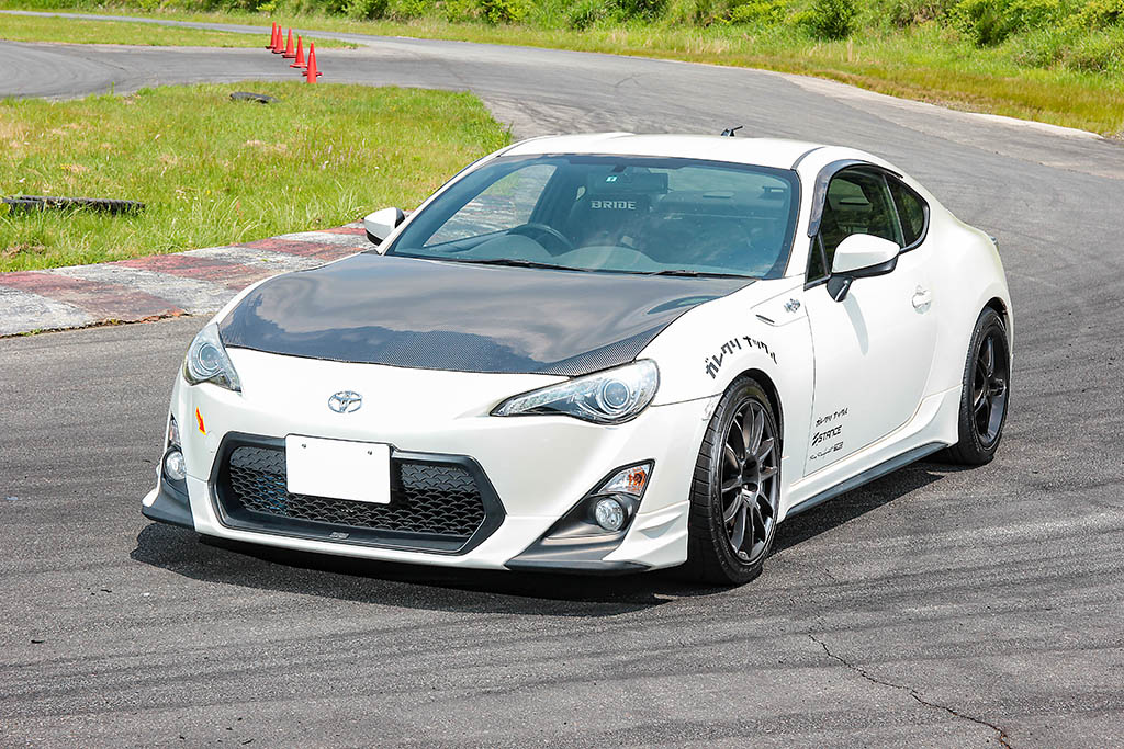 86 Brzはドリフト適性が高いって本当 プロショップが提唱するドリ車メイクのポイント Web Option の写真 7ページ目 自動車情報サイト 新車 中古車 Carview