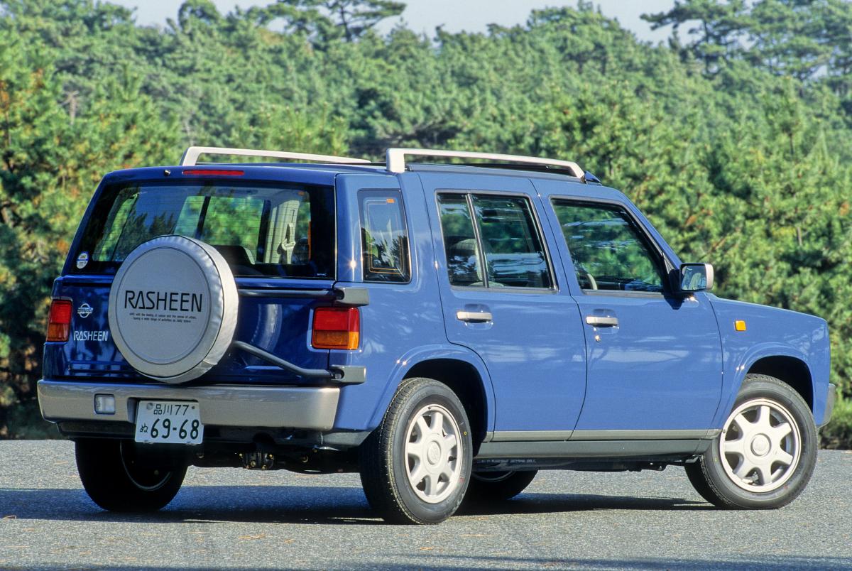 ニッポンの名車 現在のsuv人気を先取り ドラえもんのcmでも話題の日産ラシーン Web Cartop 自動車情報サイト 新車 中古車 Carview
