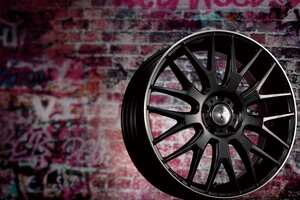 煌めく鋭い魅せるメッシュ｜Balken｜トヨタ・80系ヴォクシー・ノア・エスクァイア