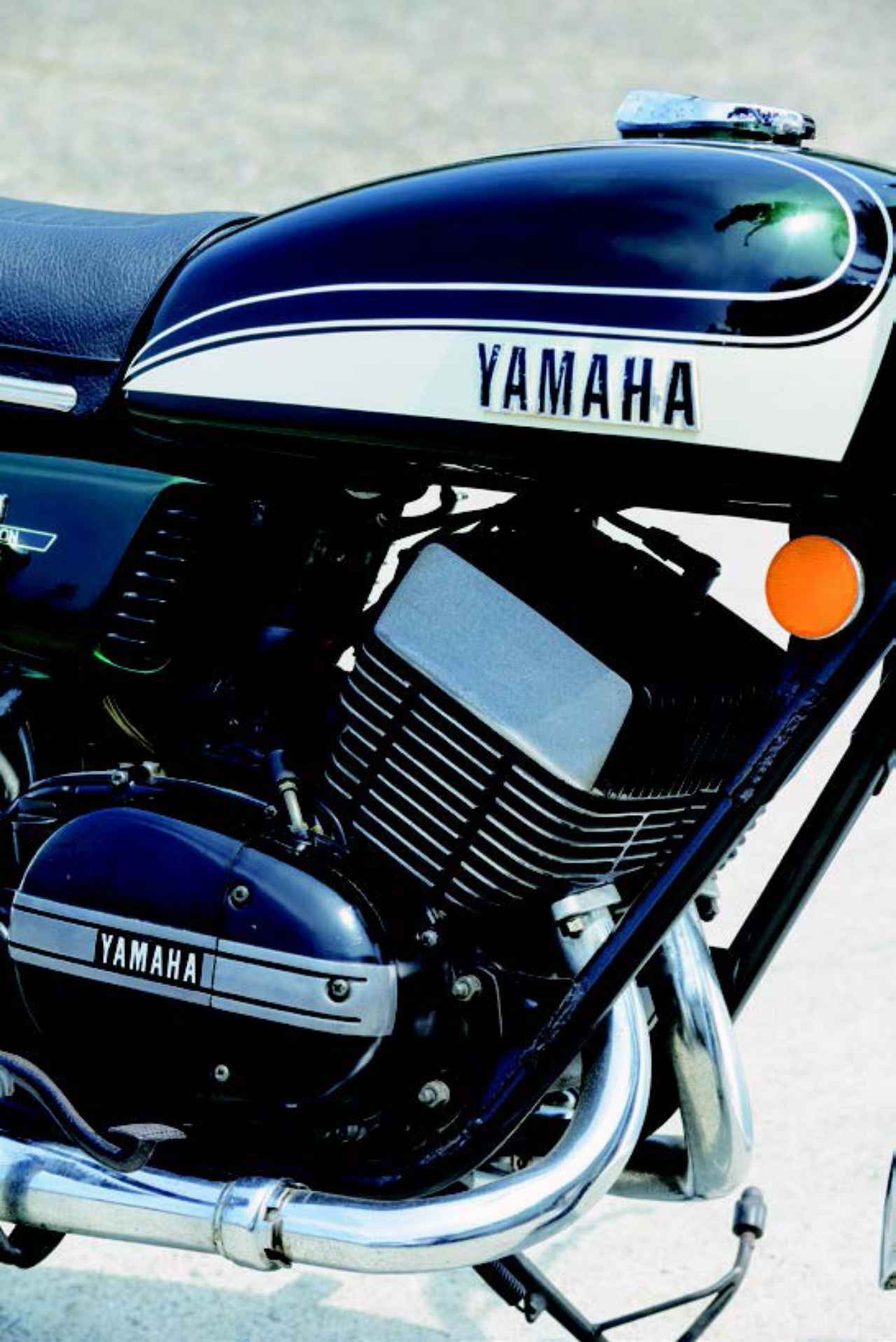 【絶版名車インプレッション】YAMAHA RD350（1973年）