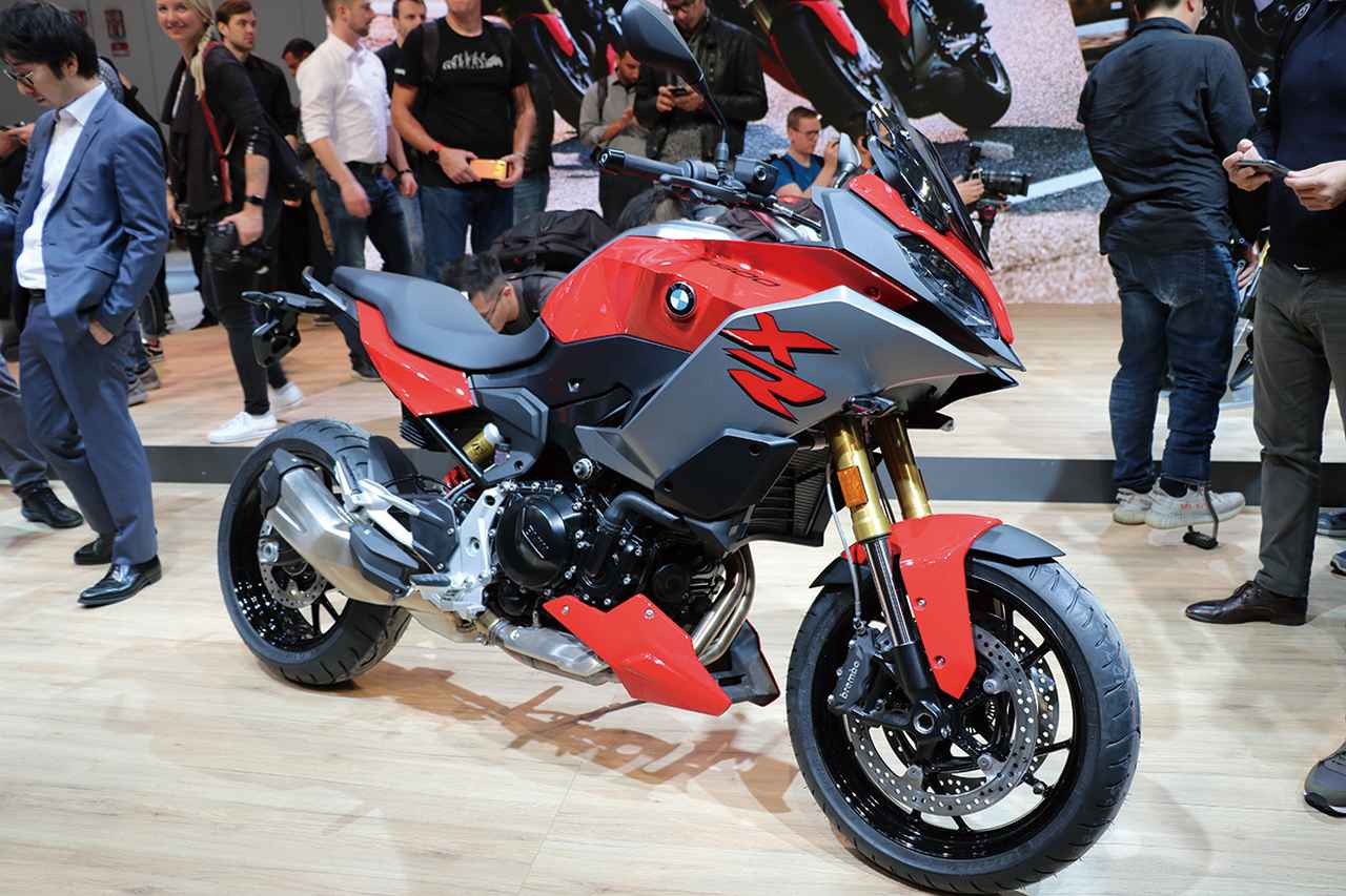 Eicma19でbmwが発表した注目の3機種を簡単解説 いずれも走行映像あり Bmw S1000xr F900xr F900r Webオートバイ の写真 自動車情報サイト 新車 中古車 Carview