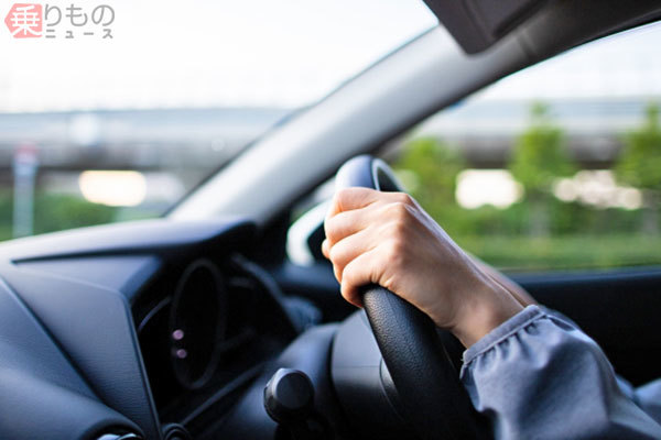 車内に蚊が 殺虫剤を使ってもいい 対策と注意点 乗りものニュース 自動車情報サイト 新車 中古車 Carview