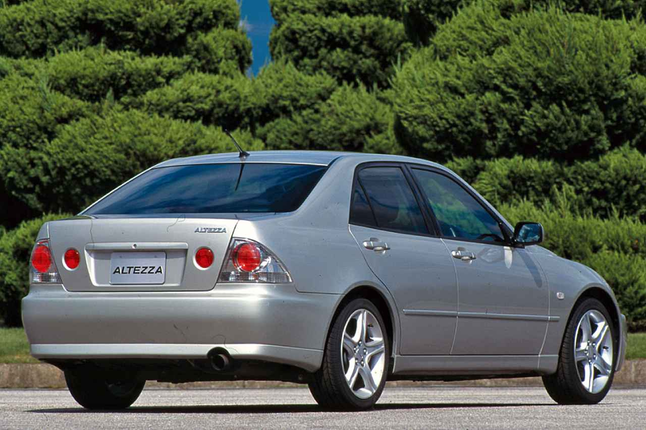 平成スポーツカー図鑑 その28 トヨタ アルテッツァ 平成10年 1998年 Webモーターマガジン 自動車情報サイト 新車 中古車 Carview