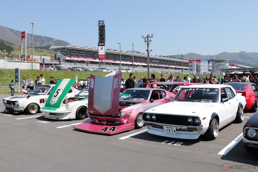 悪しき正月の風物詩は今どこに 初日の出暴走族がいなくなった日本 木下隆之の またがっちゃいましたvol 29 バイクのニュース 自動車情報サイト 新車 中古車 Carview