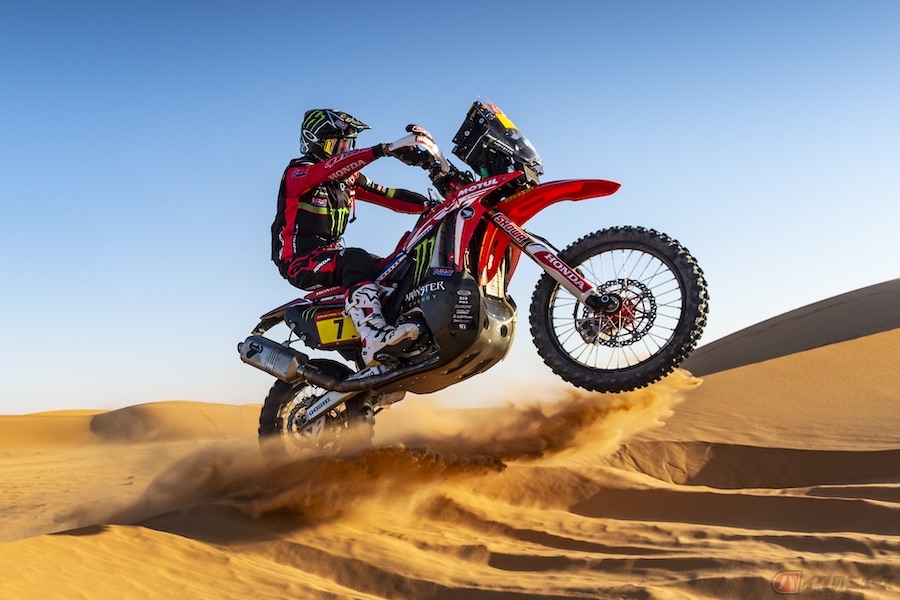 ダカールラリー第7ステージは 大会最長ssを制したのはホンダのケビン ベナバイズ選手 バイクのニュース 自動車情報サイト 新車 中古車 Carview