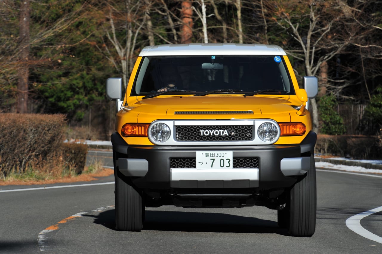 トヨタ Fjクルーザー 10年11月 18年1月 中古車選びに役立つ 当時モノ 新車試乗記 スタイルワゴン ドレスアップナビ 自動車情報サイト 新車 中古車 Carview