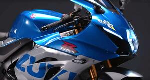 【速報】スズキWEBモーターサイクルショーで「GSX-R1000R」の“特別色”となる「スズキ100周年カラー」が公開中！ MotoGPマシン「GSX-RR」のカラーリングで市販化に期待！