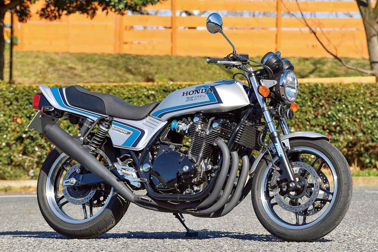 ウィズミーcb1100 Project F ホンダcb1100 名車fのイメージを現代に復活させるコンプリート車 Heritage Legends Webオートバイ 自動車情報サイト 新車 中古車 Carview