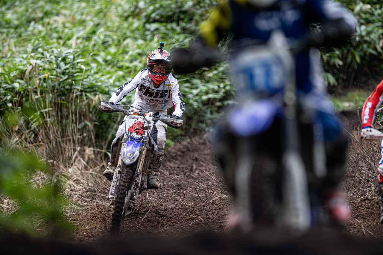 この1週間で コース走行を600kmはしてるよ 日本最強のxcライダー渡辺学 曰く ーjncc Rd 6ほおのき Webオートバイ 自動車情報サイト 新車 中古車 Carview