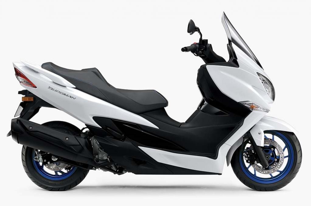 ホイールが青に エレガント系スクーター バーグマン400 Abs がカラーチェンジ スズキ Motorfan 自動車情報サイト 新車 中古車 Carview