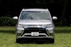 トヨタ「RAV4 PHV」と三菱「アウトランダー PHEV」の思想の違いとは？