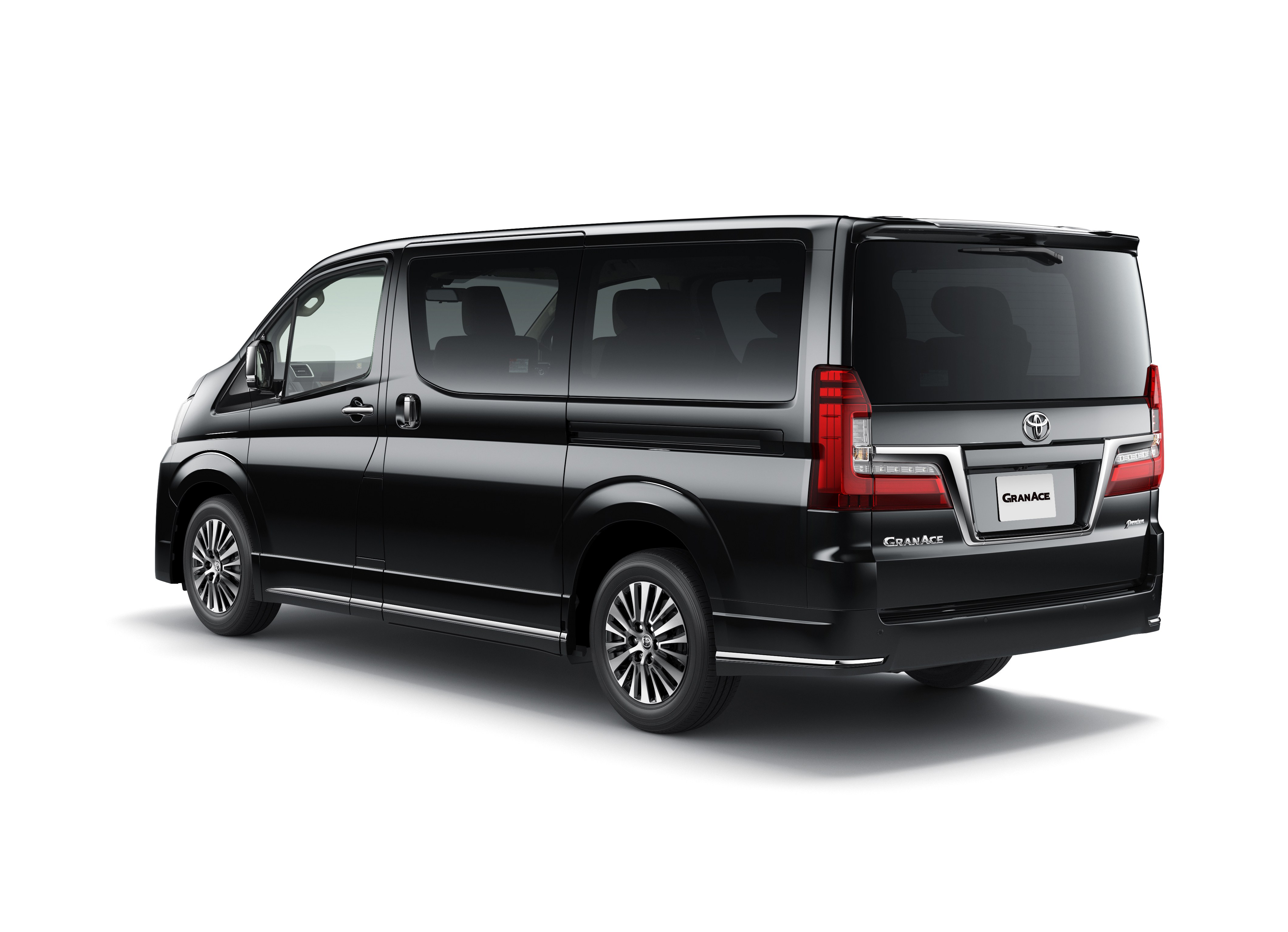 価格は600万円超 トヨタの新型ミニバン グランエース 登場 Gq Japan 自動車情報サイト 新車 中古車 Carview