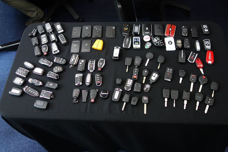 コンチネンタル オートモーティブ スマート アクセスの登場でクルマのキーはなくなる Auto Prove 自動車情報サイト 新車 中古車 Carview