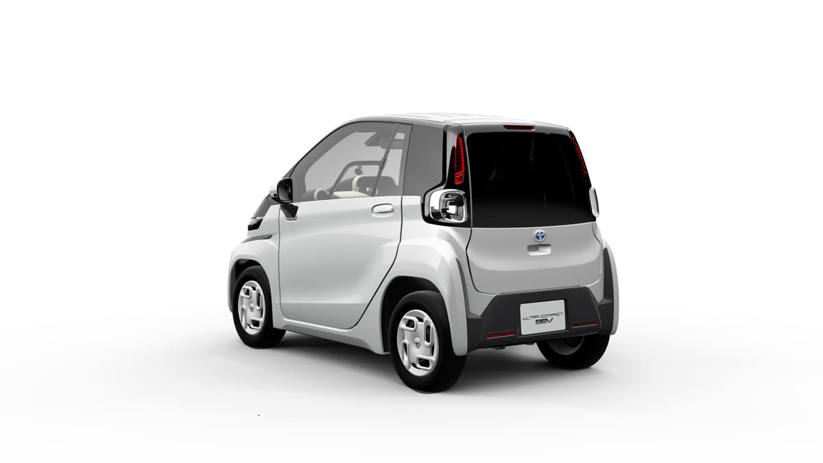 年 トヨタが２人乗りモデル販売 法改正が進む中 超小型ev が それでも 普及しないワケ Auto Messe Web 自動車情報サイト 新車 中古車 Carview