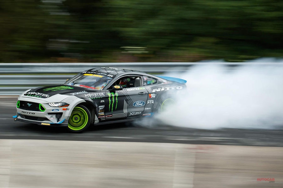 ニュルをドリフトで1周 タイヤ3セット使用 フォード マスタングrtr Autocar Japan の写真 自動車情報サイト 新車 中古車 Carview